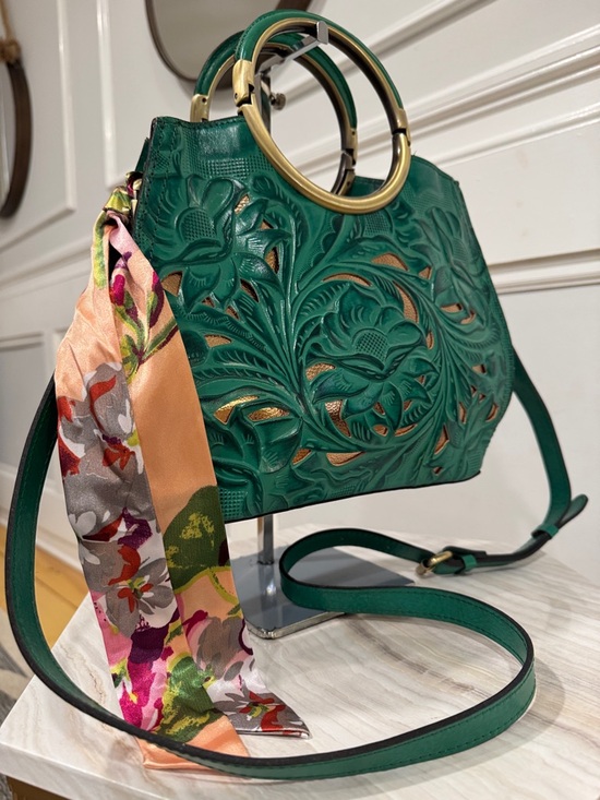 Patricia Nash Handbags - Patricia Nash Bag Aria Double Ring Shopper Laser-cut Etched Leather Crossbody